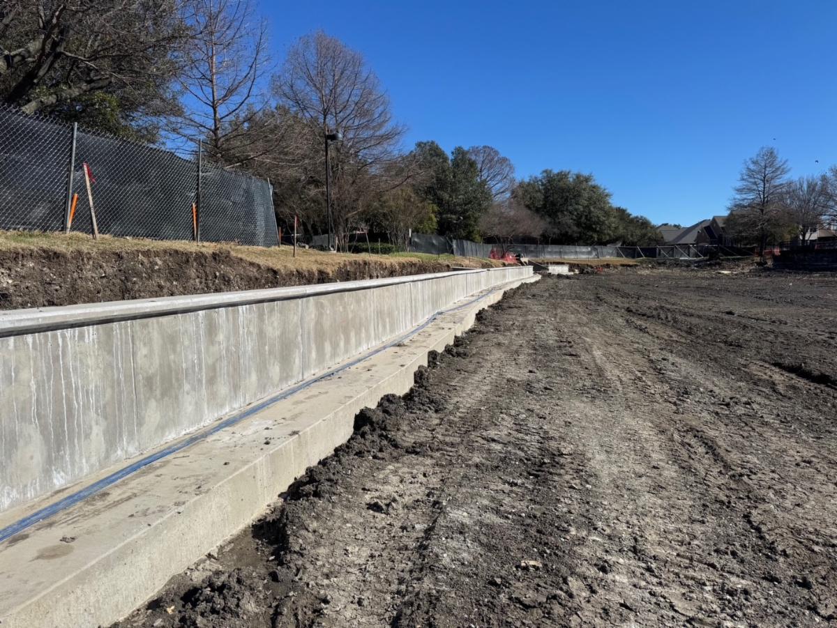 Les Lacs pond edge march 7